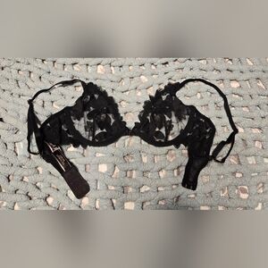 Elegant Black Lace Bra Victorias Secret